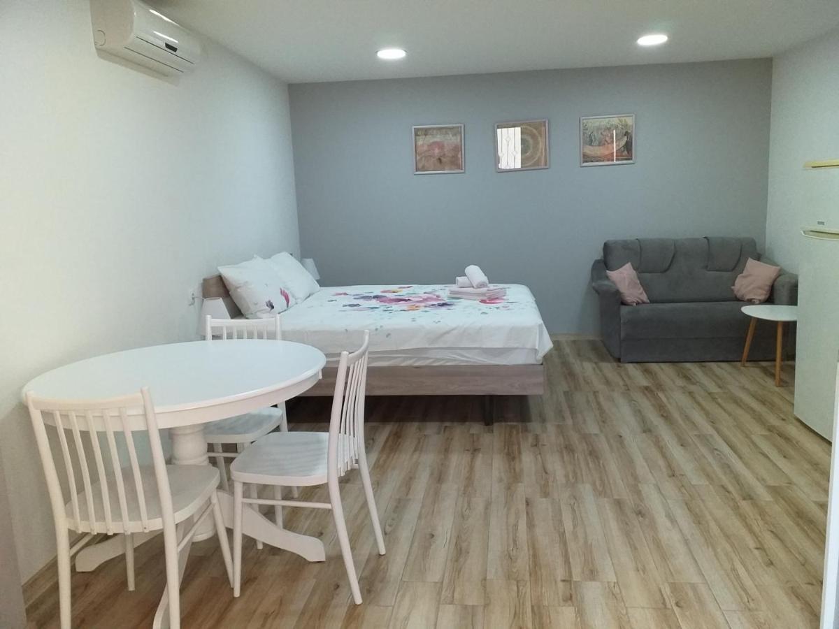Boutique Apartment 17 Tbilisi Exteriör bild